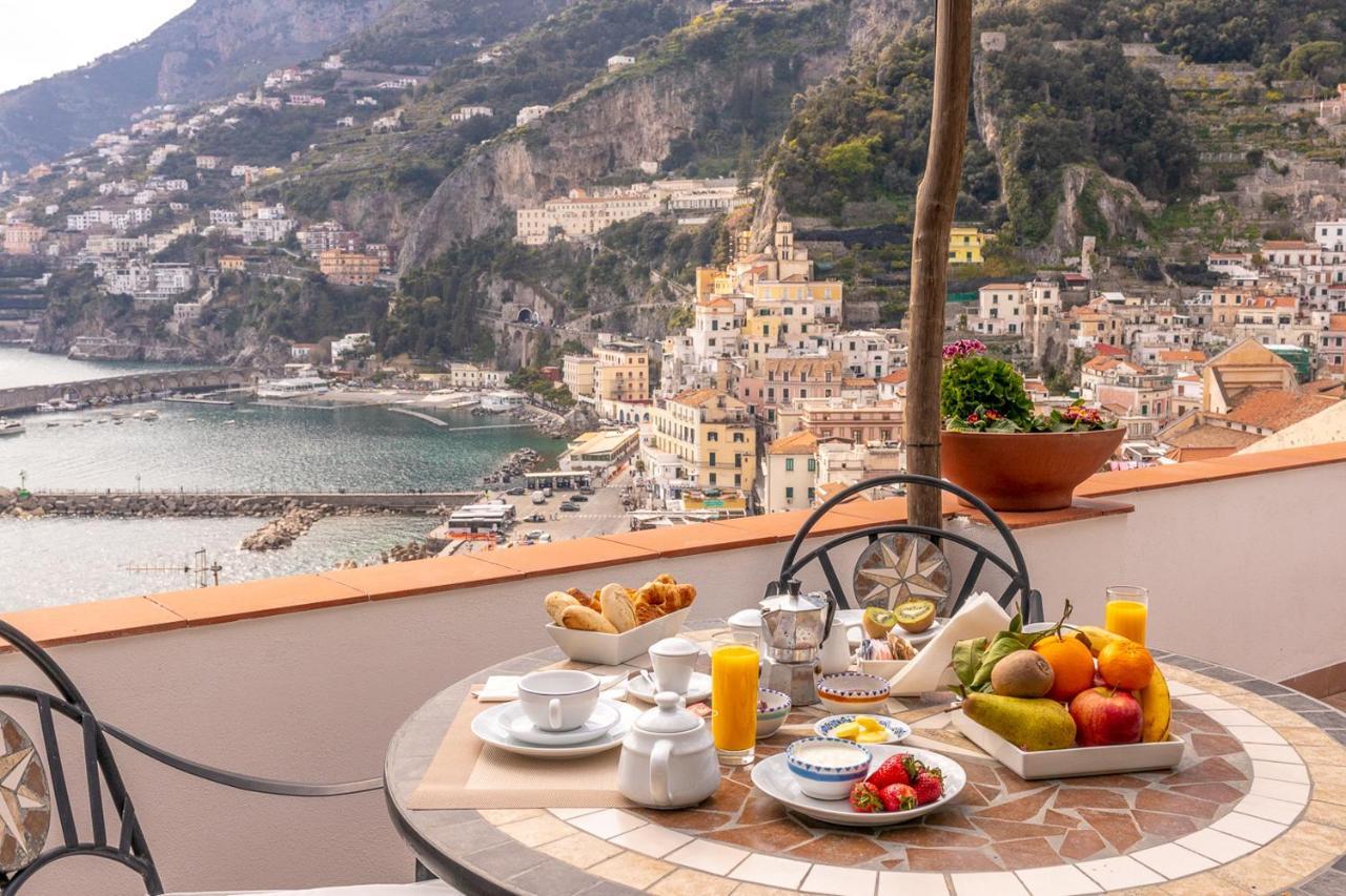 Donna Giulia Bed & Breakfast Amalfi Exterior photo