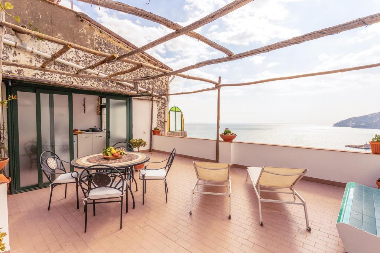 Donna Giulia Bed & Breakfast Amalfi Exterior photo
