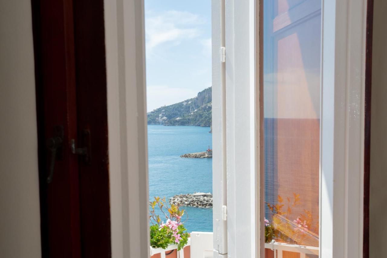 Donna Giulia Bed & Breakfast Amalfi Exterior photo
