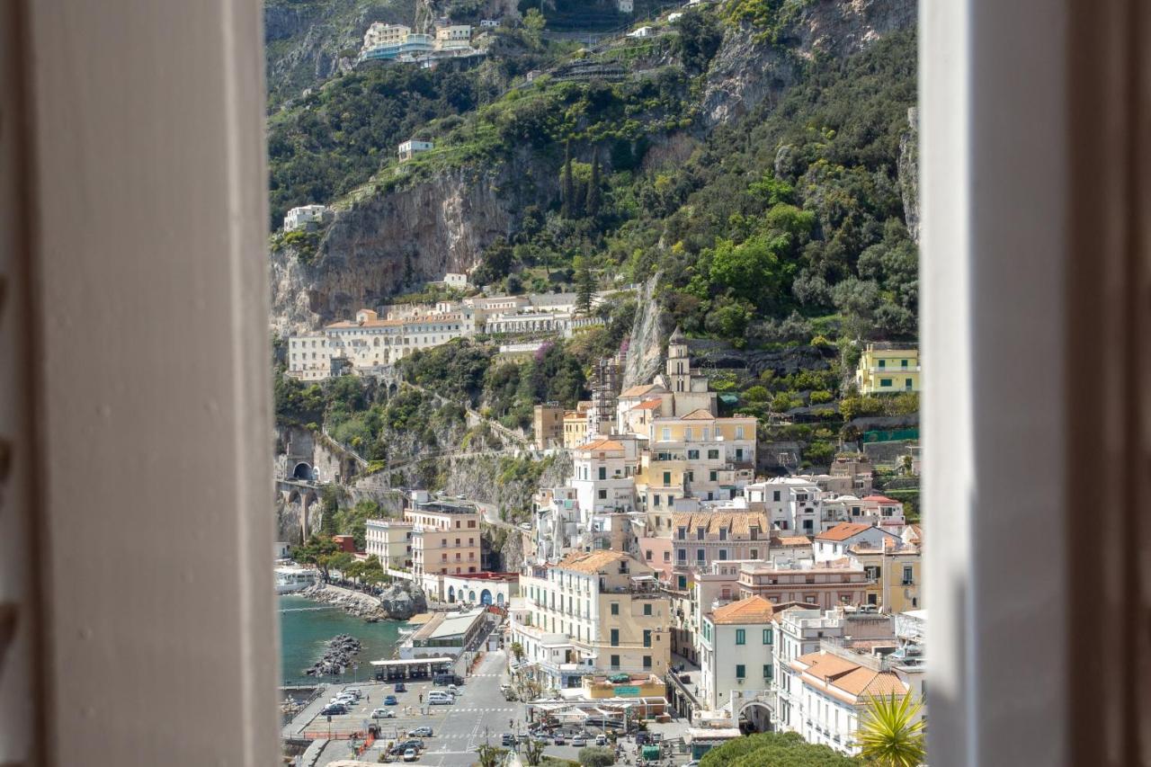 Donna Giulia Bed & Breakfast Amalfi Exterior photo