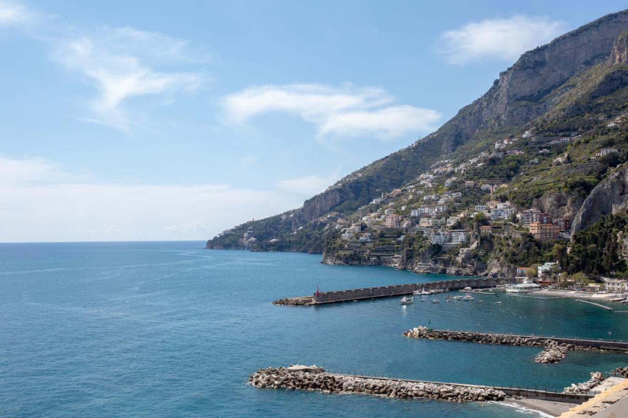 Donna Giulia Bed & Breakfast Amalfi Exterior photo