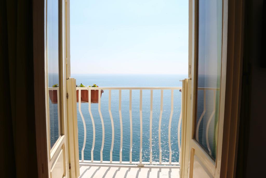 Donna Giulia Bed & Breakfast Amalfi Exterior photo