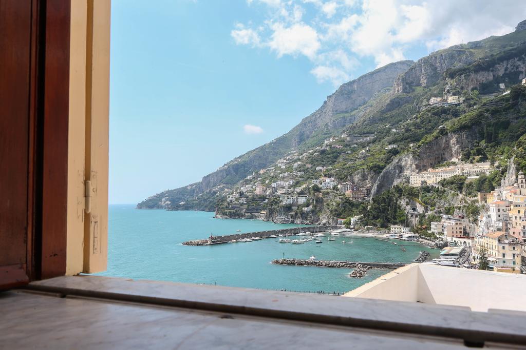 Donna Giulia Bed & Breakfast Amalfi Exterior photo